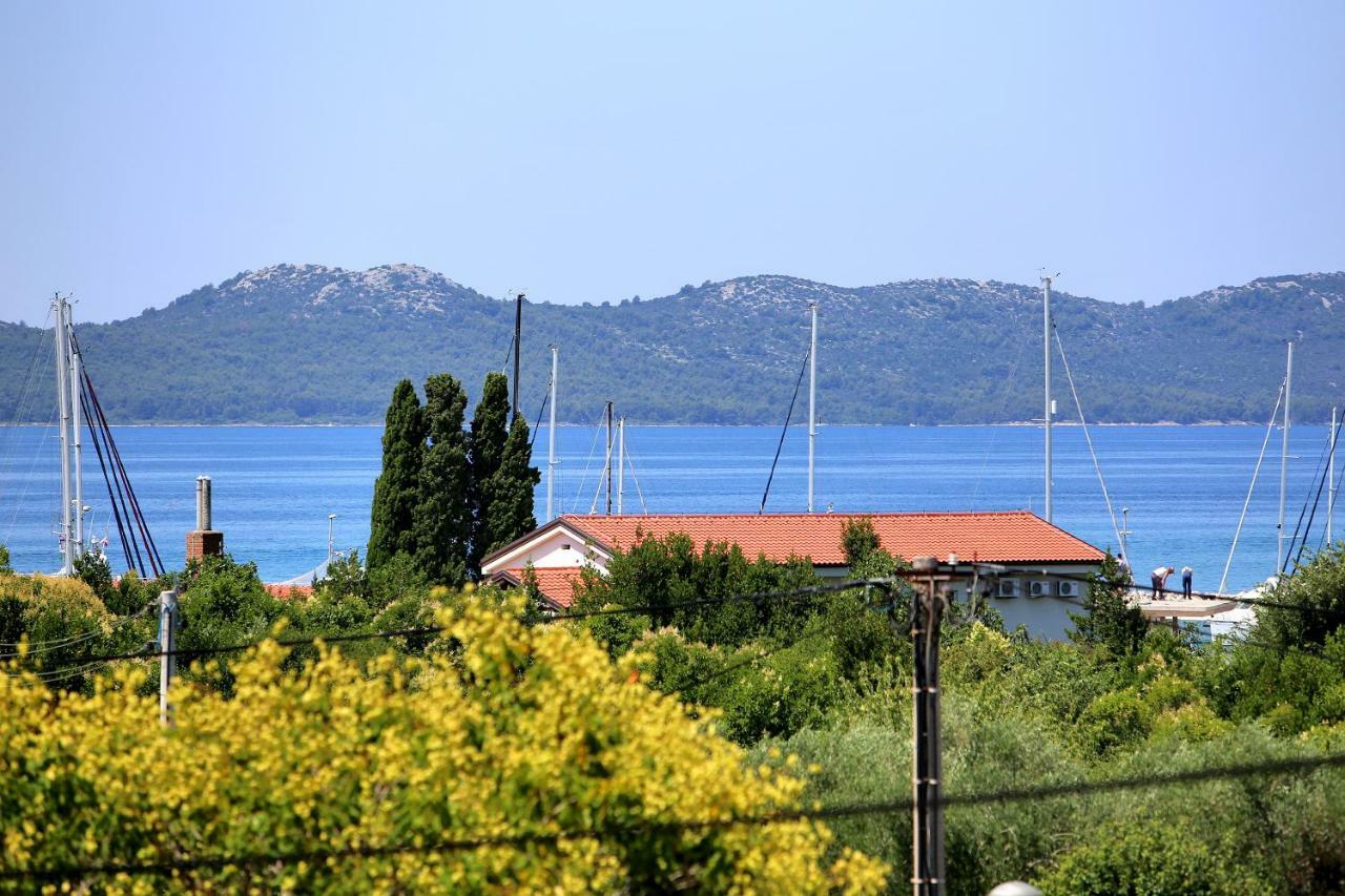 Apartments Mara Задар Экстерьер фото