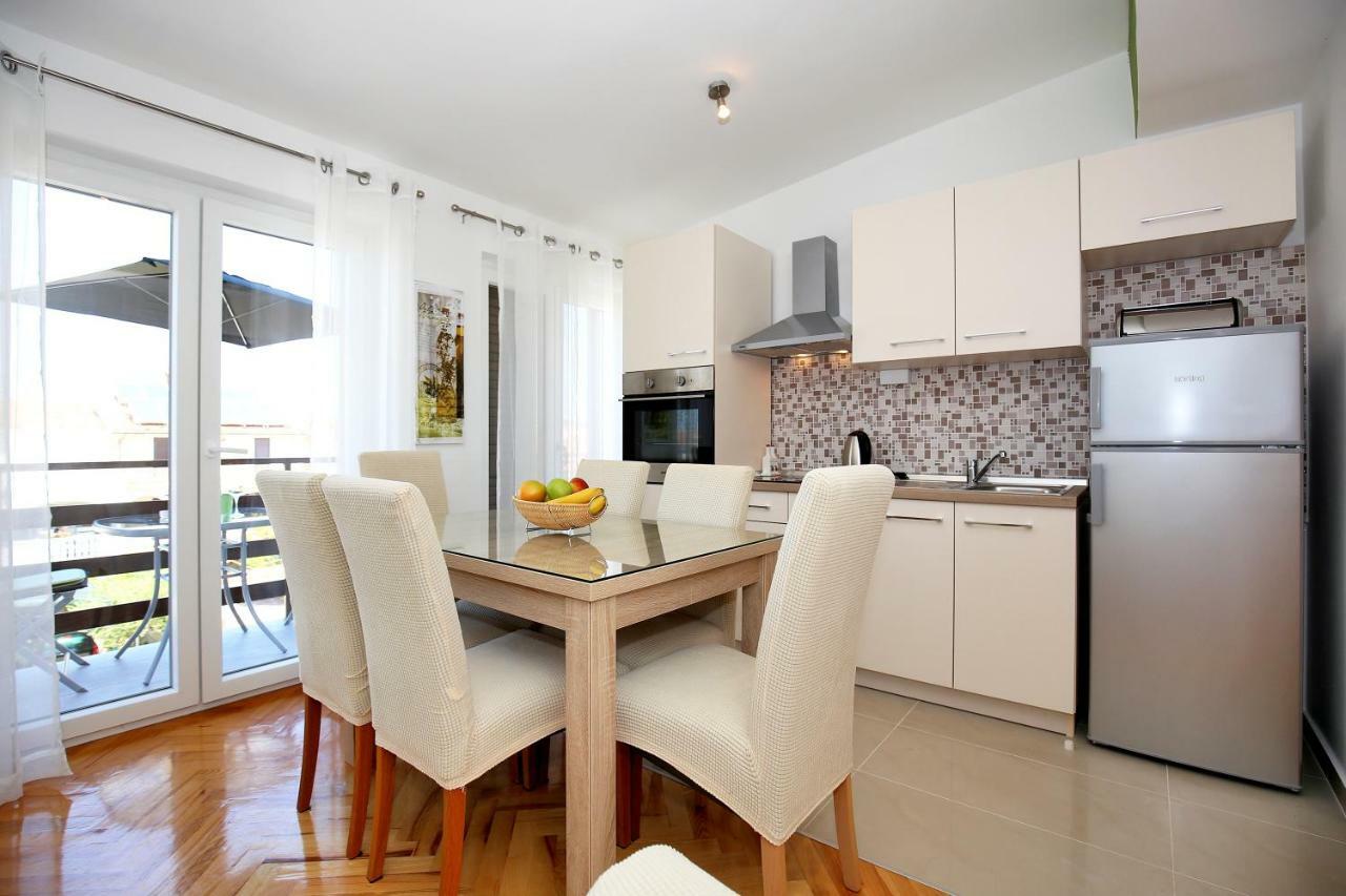 Apartments Mara Задар Экстерьер фото