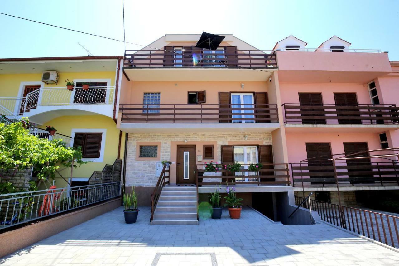 Apartments Mara Задар Экстерьер фото